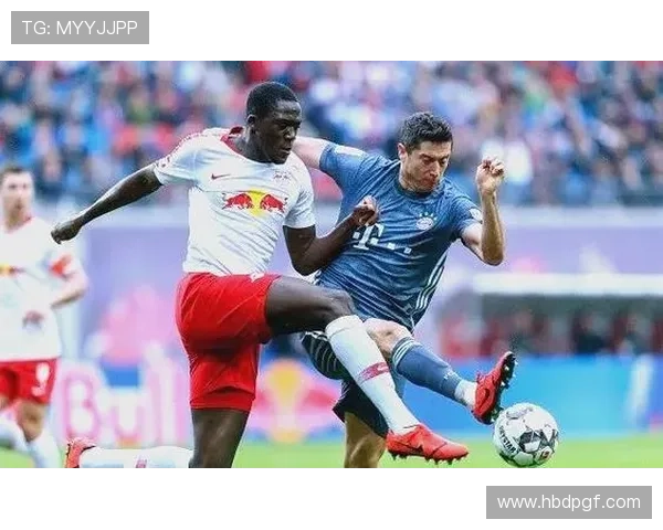 德甲联赛第XX轮战况激烈 多队争冠形势愈加紧张 德甲联赛第XX轮战况激烈 多队争冠形势愈加紧张