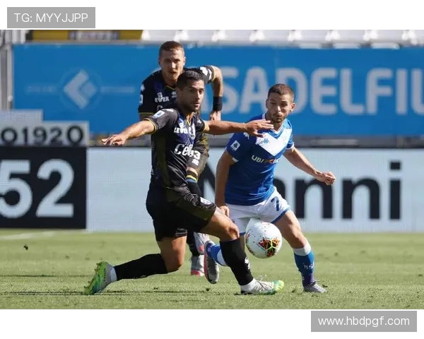 意甲联赛决赛精彩纷呈 争冠之战成为足球巅峰对决的焦点 意甲联赛决赛精彩纷呈 争冠之战成为足球巅峰对决的焦点