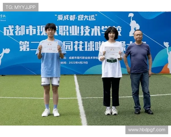 网球锦标赛精彩纷呈 揭秘赛场背后的激烈竞争与运动员心路历程 网球锦标赛精彩纷呈 揭秘赛场背后的激烈竞争与运动员心路历程