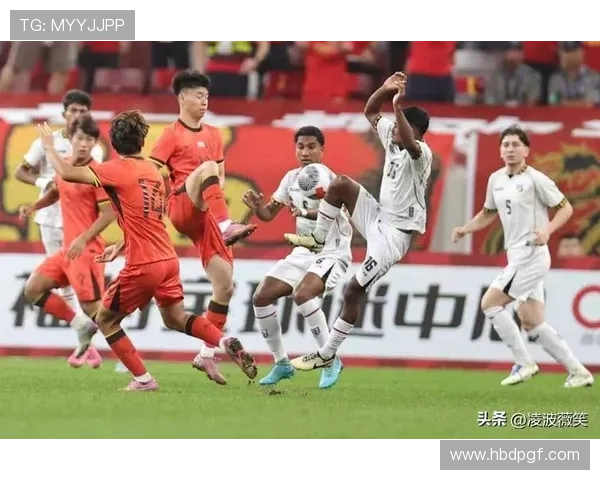 中国足球队备战亚洲杯全力以赴 球员状态回暖 目标力争小组出线 中国足球队备战亚洲杯全力以赴 球员状态回暖 目标力争小组出线