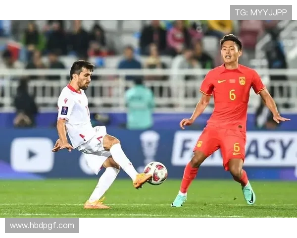 国足逆转劲敌挺进亚洲杯八强全国球迷欢庆胜利振奋士气再燃希望潮 国足逆转劲敌挺进亚洲杯八强全国球迷欢庆胜利振奋士气再燃希望潮