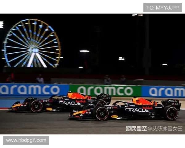 F1赛事最新动向:梅赛德斯车队与红牛争夺冠军头衔激烈上演 F1赛事最新动向:梅赛德斯车队与红牛争夺冠军头衔激烈上演