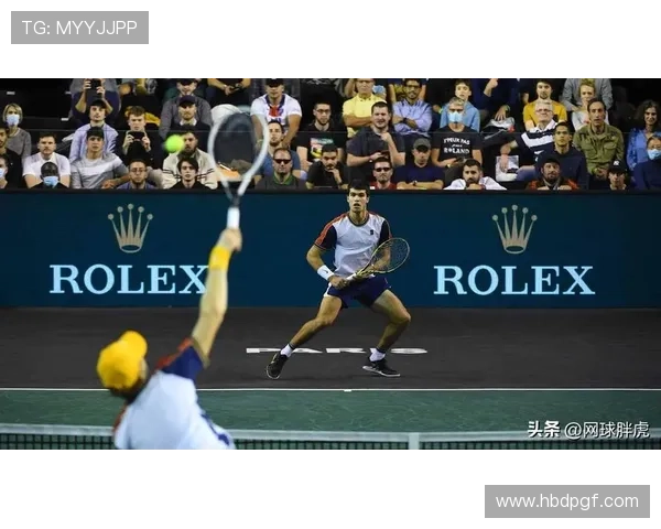 网球赛事新星崛起 国际赛场再现激烈对决 打破纪录刷新历史